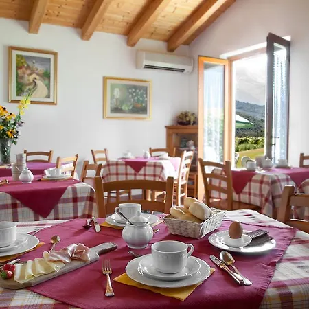 Agritur La Cort Farm stay
